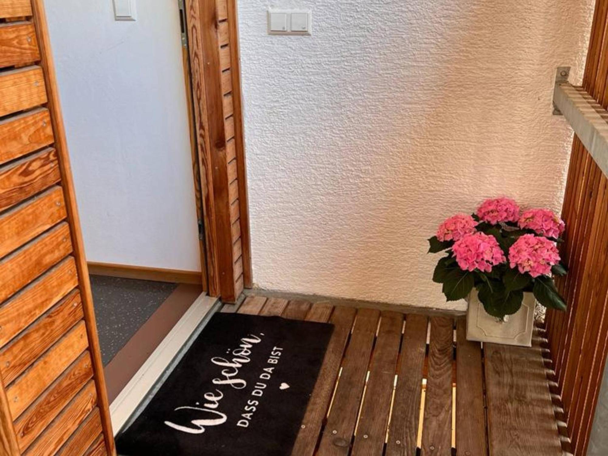 Seeglueck Seegold - Moderne Maisonette-Wohnung Mit Balkon Und Parkplatz In Seenaehe In Konstanz-Dingels-Dorf מראה חיצוני תמונה